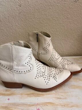 Gianni Bini Cream Studded Western Ankle Boots